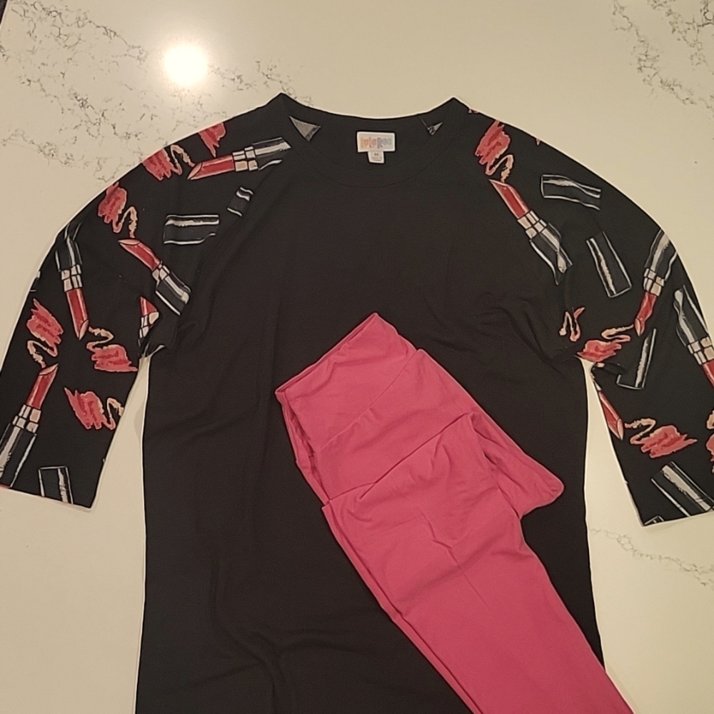 💄💋Lularoe OS leggings & Randy T outfit💄💋